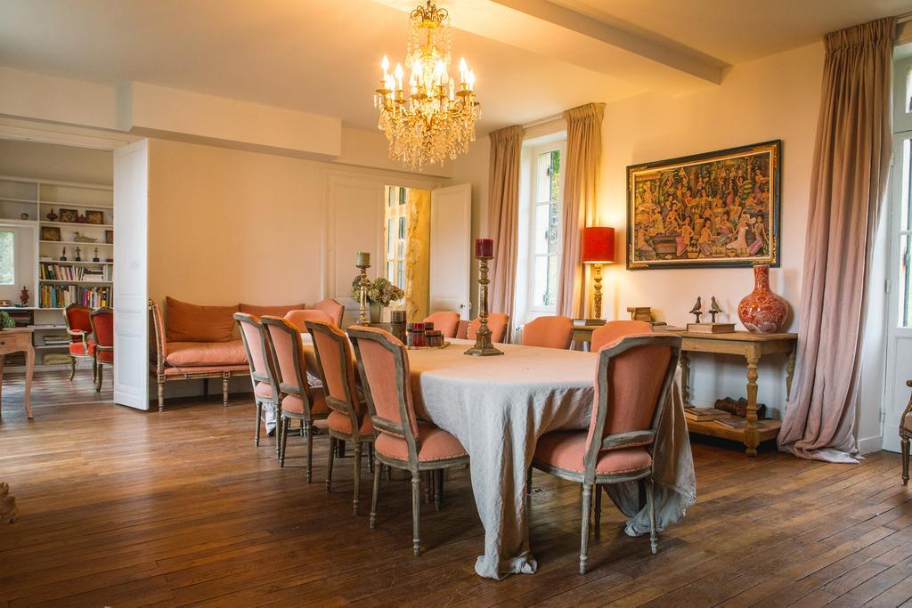 Готель Domaine Du Val D'Atur Екстер'єр фото